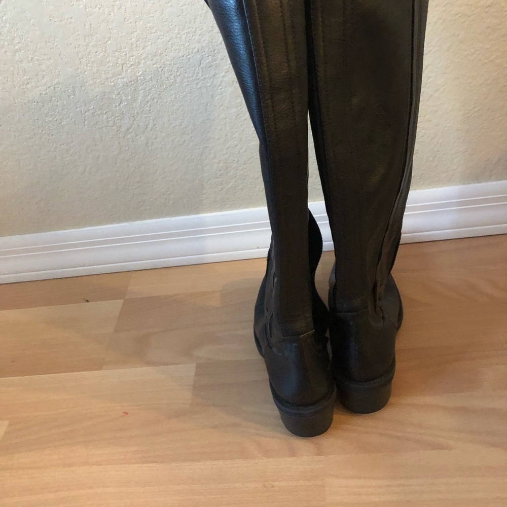 {Calvin Klein Jeans}- Size 7.5- Raelin 2 Boots - Picture 2 of 4